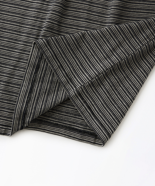 OUTSTANDING(アウトスタンディング)の「THIN STRIPE LONG SLEEVE TEE_NAVY/IVORY(Tシャツ/カットソー・メンズ・その他・SMALL/MEDIUM/LARGE)」の5枚目の写真