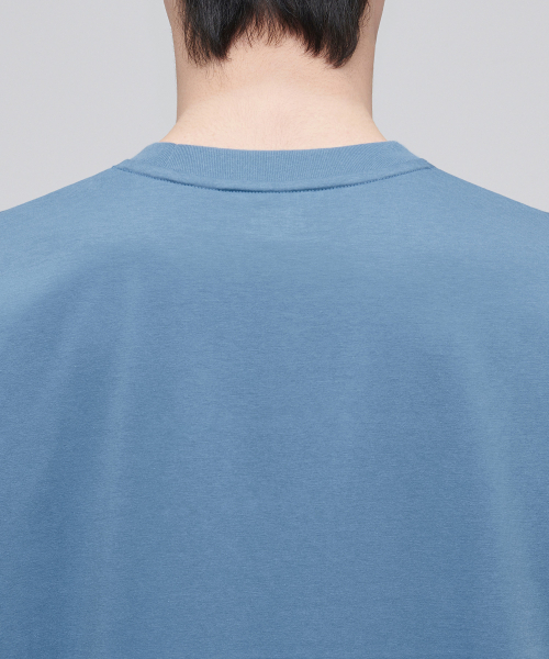 MUSINSA STANDARD（ムシンサスタンダード）の「[クールタンダード] リラックスフィットクルーネックTシャツ [ライトブルー]（Tシャツ/カットソー・メンズ・その他・SMALL/MEDIUM/LARGE/X-LARGE/XX-LARGE/XXX-LARGE）」の4枚目の写真