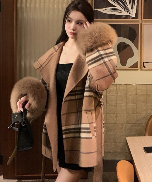 セール】【ベルト付き】エコファー袖口チェック柄ニットカーディガン