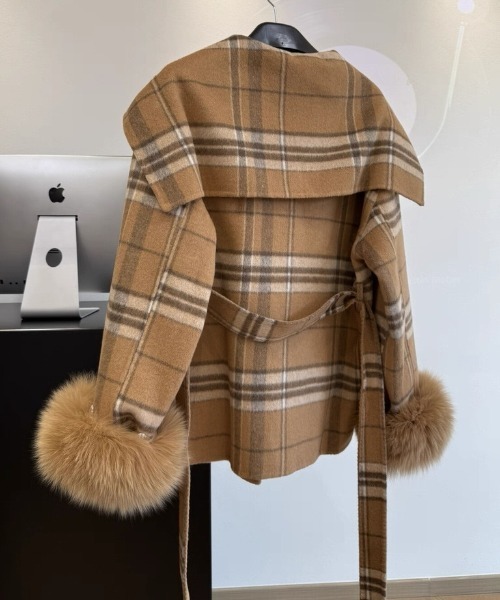 セール】【ベルト付き】エコファー袖口チェック柄ニットカーディガン