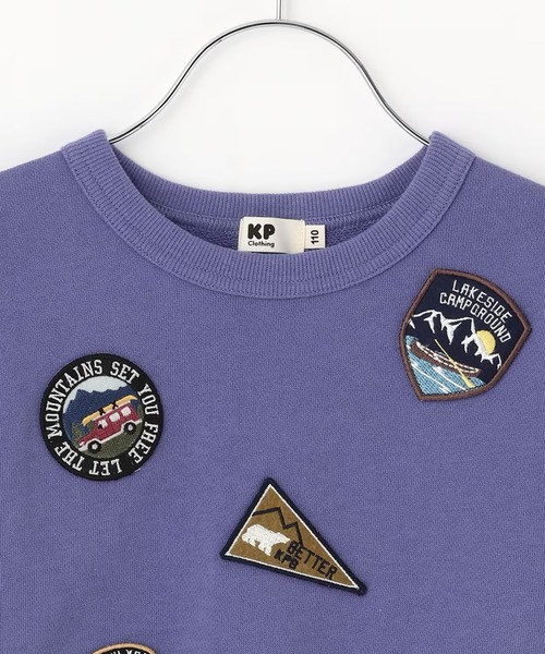 KP BOY（ケーピーボーイ）の「ワッペン 裏毛トレーナー 【吸湿発熱】（スウェット・キッズ・ブルー/ブラック・100cm/110cm/120cm/130cm/140cm）」の8枚目の写真