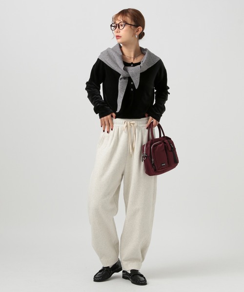 BAYFLOW（ベイフロー）の「[前後で着られる]2WAYベロアプルオーバー（Tシャツ/カットソー・レディース・ピンク/ブラック/オフホワイト・FREE）」の9枚目の写真