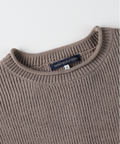 Right-on（ライトオン）の「【HONEYSUCKLE ROSE】畦編みクルーネック セーター (リラックスシルエット/スタイリッシュ/女性らしさ)（ニット/セーター・レディース・ブラック/キナリ/ベージュ/グリーン・M/L/S）」の20枚目の写真