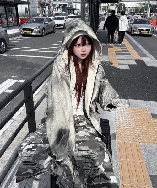 Never mind the XU（ネバーマインドザエックスユー）の「【Never mind the XU】damage hood jacket / 【ネバーマインド ザ エックスユー】ダメージフードジャケット（ブルゾン・メンズ・アイボリー・ONE SIZE）」の5枚目の写真