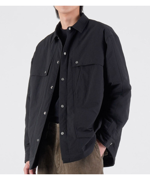 BUTTON SEOUL（ボタンソウル）の「[ダックダウン 90/10] ミニマルカラーショートダックダウンボタンブルゾンジャケット (ブラック)（ダウンジャケット/コート・メンズ・その他・MEDIUM/LARGE/X-LARGE）」の8枚目の写真