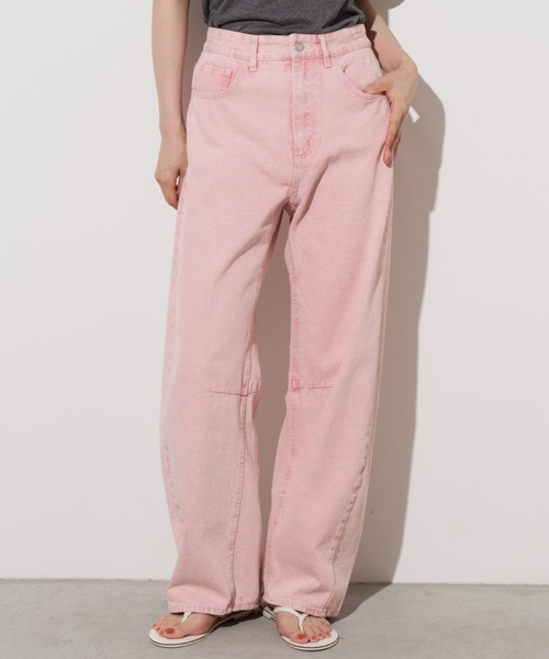 Unitage(ユニテージ)の「カラーデニムバレルレッグパンツ(デニムパンツ・レディース・ピンク/グレー/イエロー/ライトブルー・FREE)」の4枚目の写真