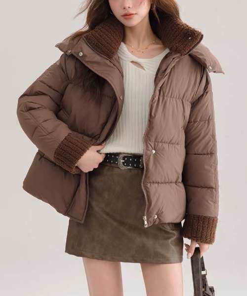 gossip!ロサンゼルス(ゴシップロサンゼルス)の「スタンドネック 中綿ジャケット(ダウンジャケット/コート・レディース・ブラウン・M/L/XL/XXL)」の3枚目の写真