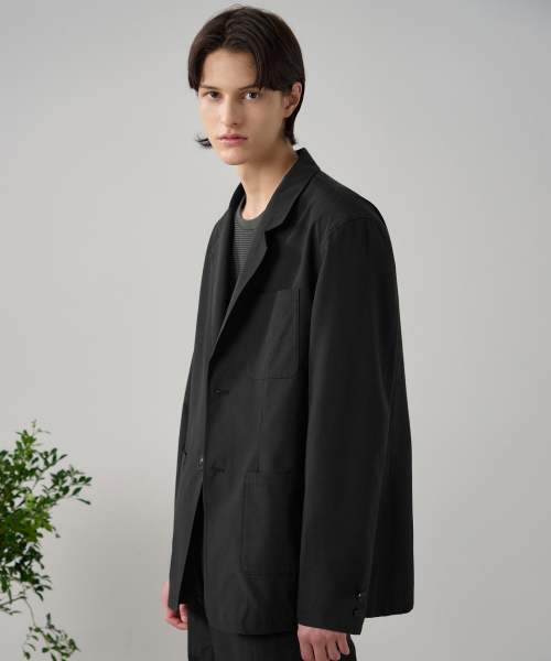 DRAW FIT（ドローフィット）の「リラックスドオフィスCNブレザー[ブラック]（テーラードジャケット・メンズ・その他・MEDIUM/LARGE/X-LARGE）」の2枚目の写真