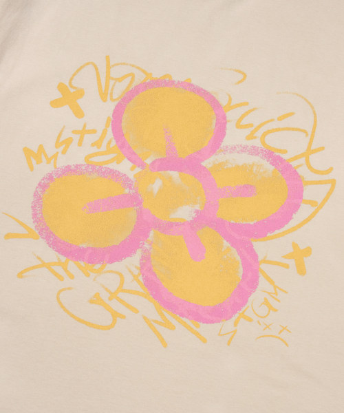 STIGMA(スティグマ)の「Crayon Flower Vintage-Like Washed Oversized Short Sleeves T-Shirts Beige(Tシャツ/カットソー・メンズ・その他・LARGE/X-LARGE/MEDIUM)」の4枚目の写真
