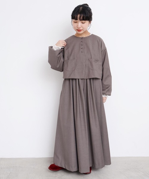 l'atelier du savon(アトリエドサボン)の「_ちびころボタン まるいお袖のJK(ノーカラージャケット・レディース・グレー/ブラック・FREE)」の7枚目の写真