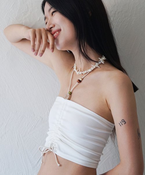 RUBATI(ルバティ)の「Wooden Beads Tube Top (IVORY)(Tシャツ/カットソー・レディース・その他・size2/size1)」の2枚目の写真
