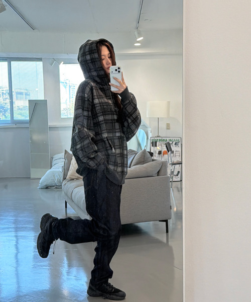 chancechance(チャンスチャンス)の「CEC CHECK ZIP-UP HOODIE(CHARCOAL)(パーカー・メンズ・その他・OS)」の3枚目の写真