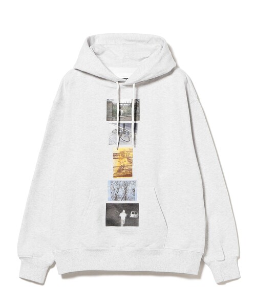 BEAMS T(ビームスティー)の「Emilio Chavez / Hoodie(スウェット・メンズ・ライトグレー・SMALL/MEDIUM/LARGE/X-LARGE)」の1枚目の写真