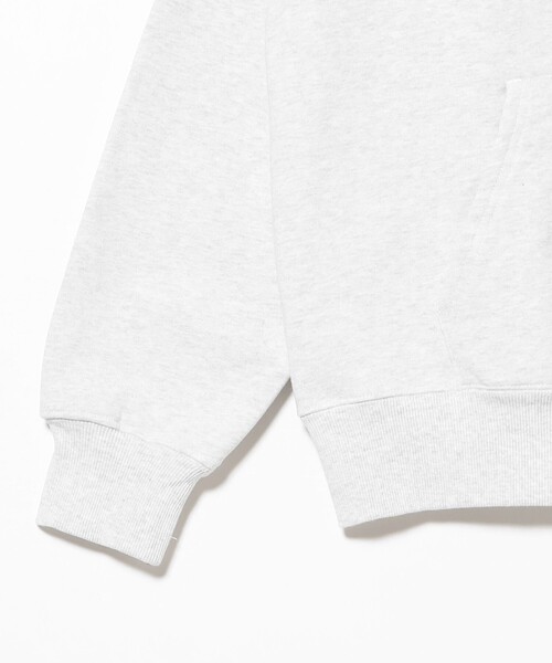 BEAMS T(ビームスティー)の「Emilio Chavez / Hoodie(スウェット・メンズ・ライトグレー・SMALL/MEDIUM/LARGE/X-LARGE)」の5枚目の写真
