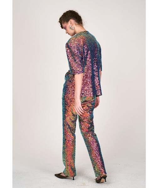 GREEDILOUS（グリディアス）の「スパンコールダブルブレストジャケット（テーラードジャケット・レディース・その他・SMALL/MEDIUM/LARGE/X-SMALL）」の4枚目の写真
