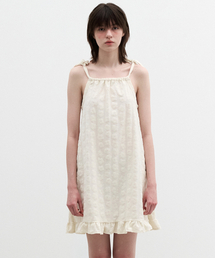 YOUNGOH（ヨンオ）の「Flower jacquard terry strap dress cream（ワンピース）」