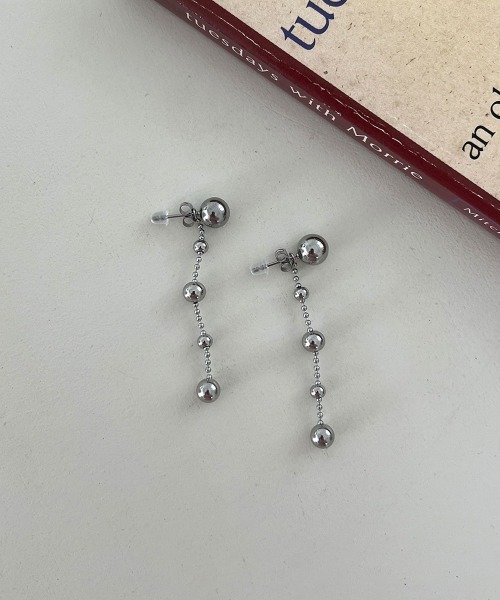 CEMONEMO(セモネモ)の「【金属アレルギー対応】2way ボールチェーン ロング ピアス / サージカルステンレス(ピアス(両耳用)・レディース・シルバー/ゴールド・FREE)」の5枚目の写真