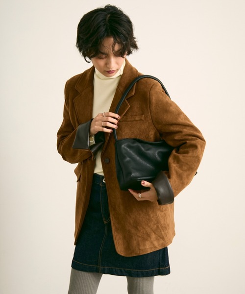 uchi.(ウチ)の「フェイクレザー ワンハンドルバッグ(ショルダーバッグ・レディース・グレー/ブラック/ブラウン・FREE)」の7枚目の写真