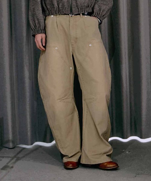 BASICKS×DUCK DOUBLE KNEE CURVED LEG PANTS（その他パンツ）｜CONZ