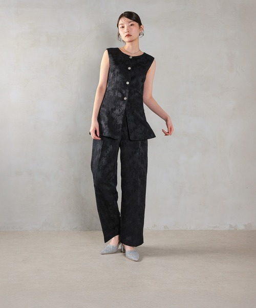 Kana(カナ)の「ジャガードジレ ストレートパンツ 2点セット パンツドレス セットアップ 結婚式 お呼ばれ オケージョン パーティー(パンツドレス・レディース・ブラック/グレー・M/S)」の10枚目の写真