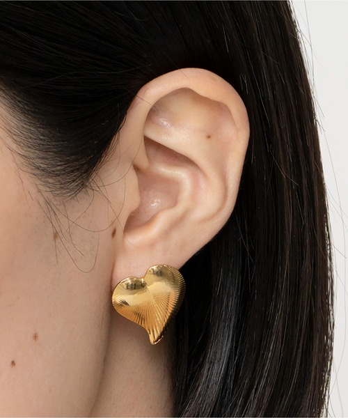 LAPUIS（ラピュイ）の「LAPUIS(ラピュイ) Heart leaf pierced earrings（ピアス（両耳用）・レディース・シルバー/ゴールド・FREE）」の11枚目の写真