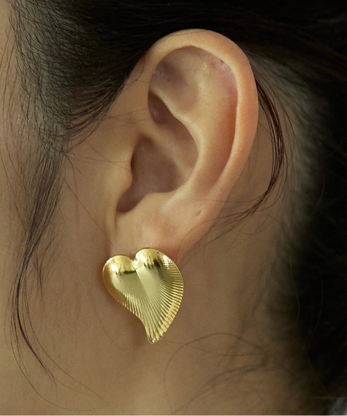 LAPUIS（ラピュイ）の「LAPUIS(ラピュイ) Heart leaf pierced earrings（ピアス（両耳用）・レディース・シルバー/ゴールド・FREE）」の13枚目の写真