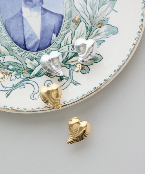 LAPUIS（ラピュイ）の「LAPUIS(ラピュイ) Heart leaf pierced earrings（ピアス（両耳用）・レディース・シルバー/ゴールド・FREE）」の16枚目の写真