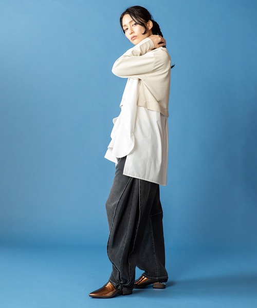 OSMOSIS(オズモーシス)の「ドローストリングシャツ切替プルオーバー(Tシャツ/カットソー・レディース・その他/ライトベージュ/ブラック・ONE SIZE)」の5枚目の写真