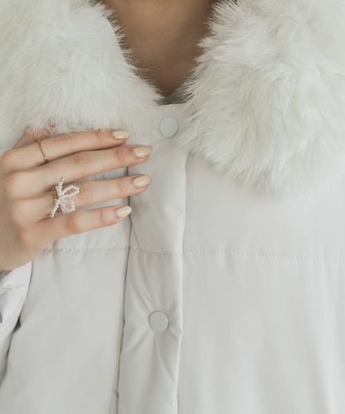 VANNIE U(ヴァニーユー)の「ファーフード中綿コート/取り外し可能(ダウンジャケット/コート・レディース・ピンク/ホワイト・FREE)」の13枚目の写真