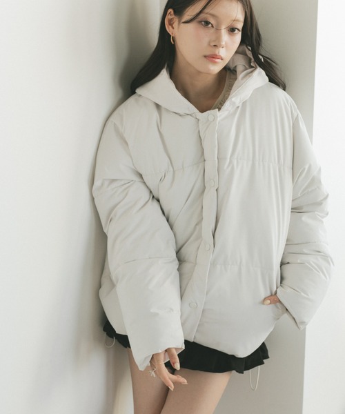 VANNIE U(ヴァニーユー)の「ファーフード中綿コート/取り外し可能(ダウンジャケット/コート・レディース・ピンク/ホワイト・FREE)」の9枚目の写真