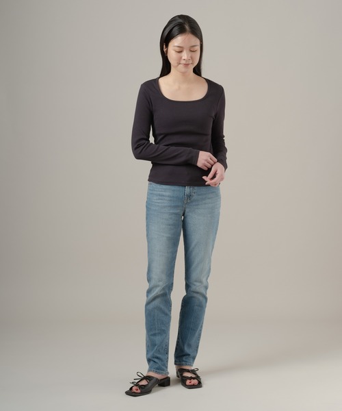 Levi's（リーバイス）の「Levi's/リーバイス エッセンシャル スクエアネック ロングスリーブ Tシャツ（Tシャツ/カットソー・レディース・ブラック・M/S/XS）」の5枚目の写真