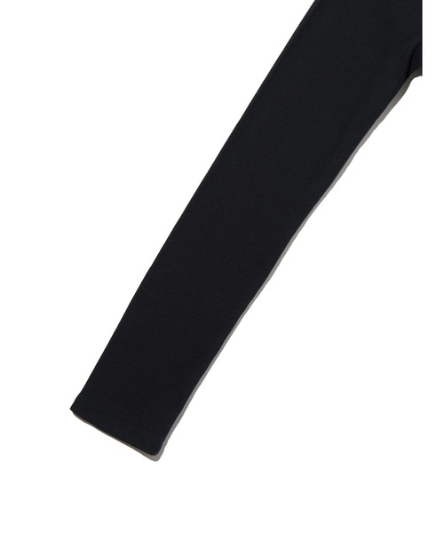 Levi's（リーバイス）の「Levi's/リーバイス エッセンシャル スクエアネック ロングスリーブ Tシャツ（Tシャツ/カットソー・レディース・ブラック・M/S/XS）」の10枚目の写真