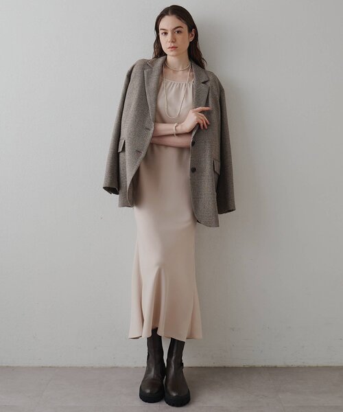 Drawing Numbers（ドローイング ナンバーズ）の「【Drawing Numbers】ジョーゼットホルターワンピース（ワンピース・レディース・ベージュ/ブラック・38）」の2枚目の写真