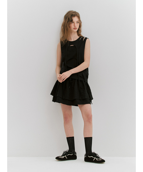 MEENDERI（ミーンデリ）の「FLOWER SHIRRING LAYERED SKIRT - BLACK（スカート・レディース・その他・ONE SIZE）」の6枚目の写真
