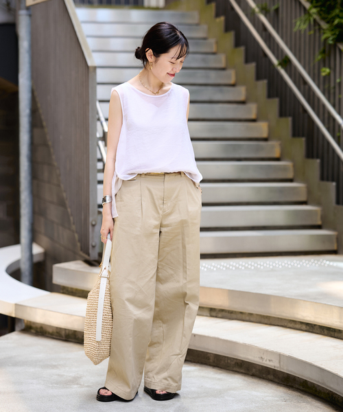 LE TALON（ルタロン）の「レザーハイバンプクロッグ（サンダル・レディース・ブラック系その他/ベージュ・SMALL/MEDIUM/LARGE/X-LARGE）」の4枚目の写真