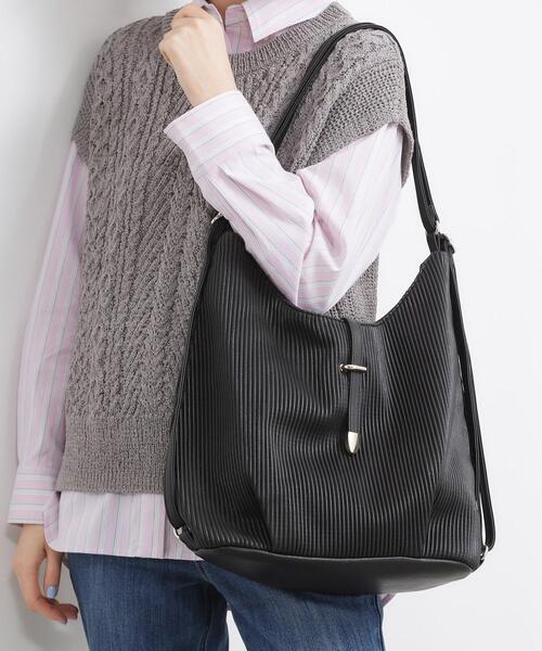 grove(グローブ)の「プリーツベルト3WAYショルダー(ショルダーバッグ・レディース・シルバー/ブラック/ライトグレー・00)」の2枚目の写真