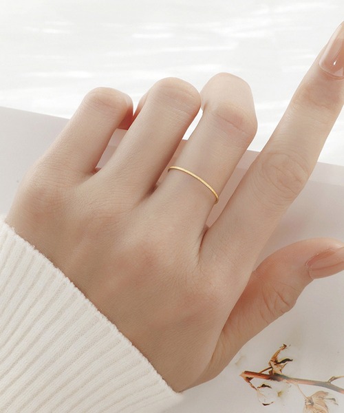 blackdia ocean(ブラックダイヤオーシャン)の「blackdia ocean グリッター ナローリング 幅0.6mm 金属アレルギー対応(リング・レディース・ピンクゴールド/シルバー/ゴールド・9号/7号/16号/14号/12号)」の4枚目の写真