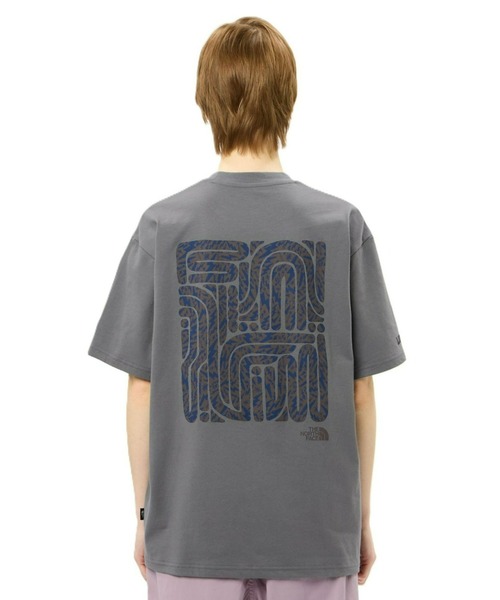 THE NORTH FACE(ザノースフェイス)の「【THE NORTH FACE】S/S LAYBACK Tribal Tee(Tシャツ/カットソー・メンズ・ホワイト/グレー・MEDIUM/LARGE/X-LARGE)」の9枚目の写真