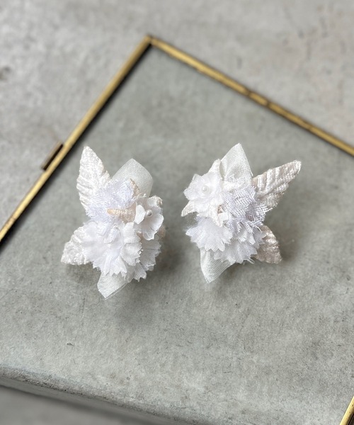 m.soeur(エムスール)の「クララとサテンのイヤリング(イヤリング・レディース・グレー/ホワイト/ピンク・FREE)」の8枚目の写真