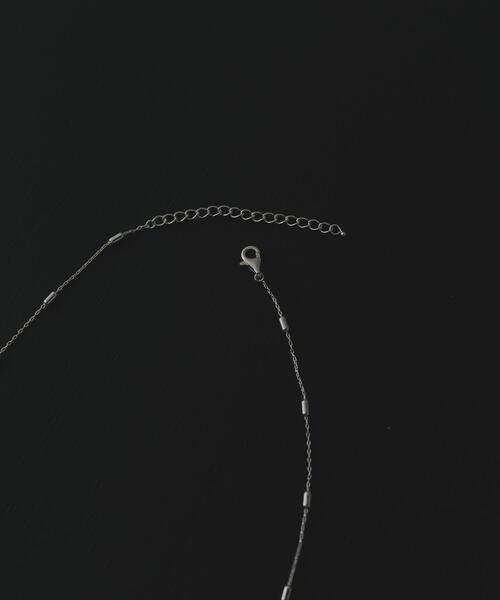 SMELLY（スメリー）の「SMELLY so’　station chain necklace（ネックレス・レディース・シルバー・-）」の2枚目の写真