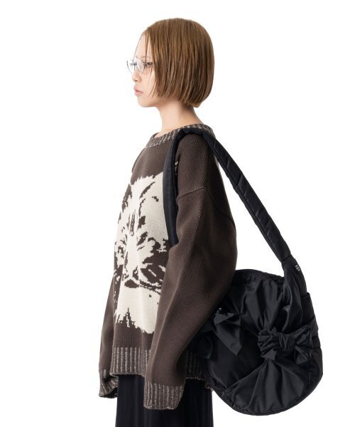 IUGAMAKARAS(イウガマカラス)の「Cat Graphic Distressed Knit (Brown)(ニット/セーター・レディース・その他・1)」の2枚目の写真