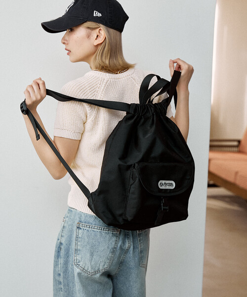 OUTDOOR PRODUCTS（アウトドアプロダクツ）の「OUTDOOR PRODUCTS/アウトドアプロダクツ フロントポケット ナップザック　限定展開（バックパック/リュック・レディース・その他9/ブラック・ONE SIZE）」の11枚目の写真