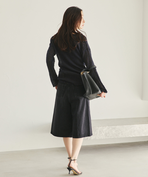 plage(プラージュ)の「《WEB限定追加》LES ATELIERS FRANCAIS DE CONFECTION 別注 T-ブラウス(シャツ/ブラウス・レディース・ホワイト/ナチュラル/ブラック・FREE)」の8枚目の写真