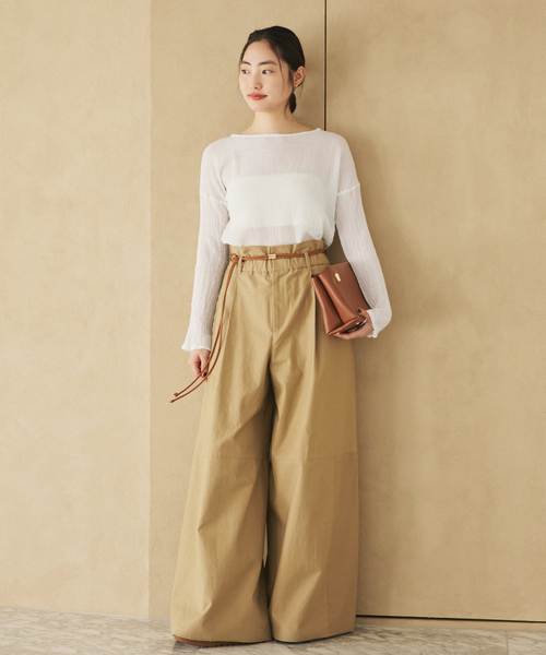 plage(プラージュ)の「《WEB限定追加》LES ATELIERS FRANCAIS DE CONFECTION 別注 T-ブラウス(シャツ/ブラウス・レディース・ホワイト/ナチュラル/ブラック・FREE)」の17枚目の写真