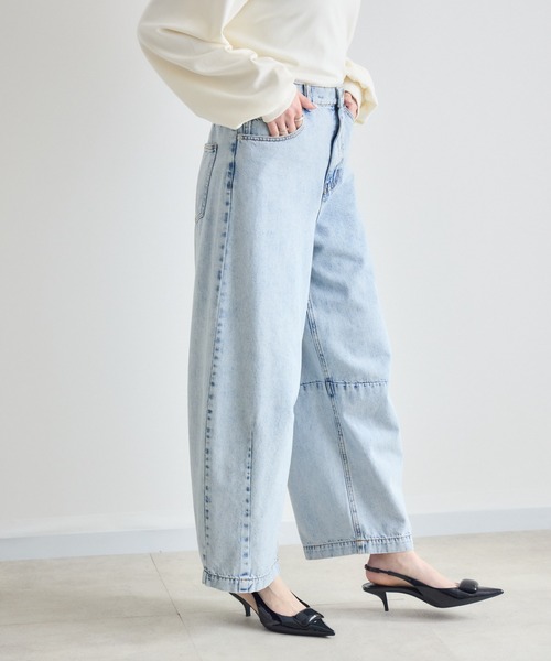 Paradise Picnic（パラダイスピクニック）の「CYAN タックケミカルワイドパンツ（デニムパンツ・レディース・その他1/ブルー/ブラック・MEDIUM/SMALL）」の10枚目の写真