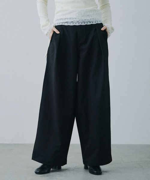 Mirette（ミレット）の「アクセントコード付き タックワイドパンツ / Accent Cord Wide Tuck Pants（スラックス・レディース・ナチュラル/ブラック・MEDIUM/LARGE）」の3枚目の写真