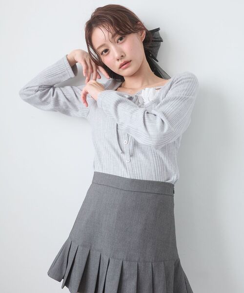 MAJESTIC LEGON（マジェスティックレゴン）の「パールチュールリボンバレッタ（バレッタ/ヘアクリップ・レディース・ブラック/アイボリー・FREE）」の7枚目の写真