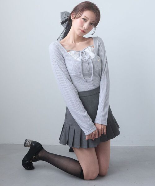 MAJESTIC LEGON（マジェスティックレゴン）の「パールチュールリボンバレッタ（バレッタ/ヘアクリップ・レディース・ブラック/アイボリー・FREE）」の8枚目の写真