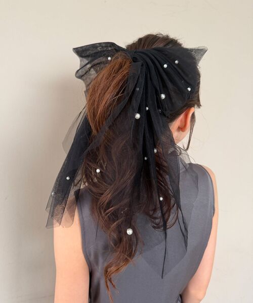 MAJESTIC LEGON（マジェスティックレゴン）の「パールチュールリボンバレッタ（バレッタ/ヘアクリップ・レディース・ブラック/アイボリー・FREE）」の12枚目の写真