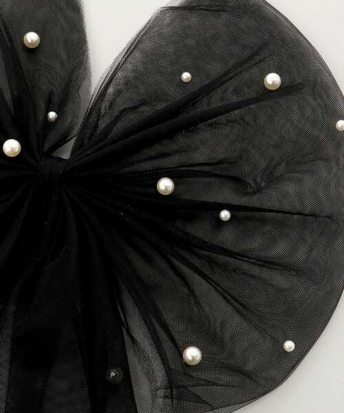 MAJESTIC LEGON（マジェスティックレゴン）の「パールチュールリボンバレッタ（バレッタ/ヘアクリップ・レディース・ブラック/アイボリー・FREE）」の18枚目の写真